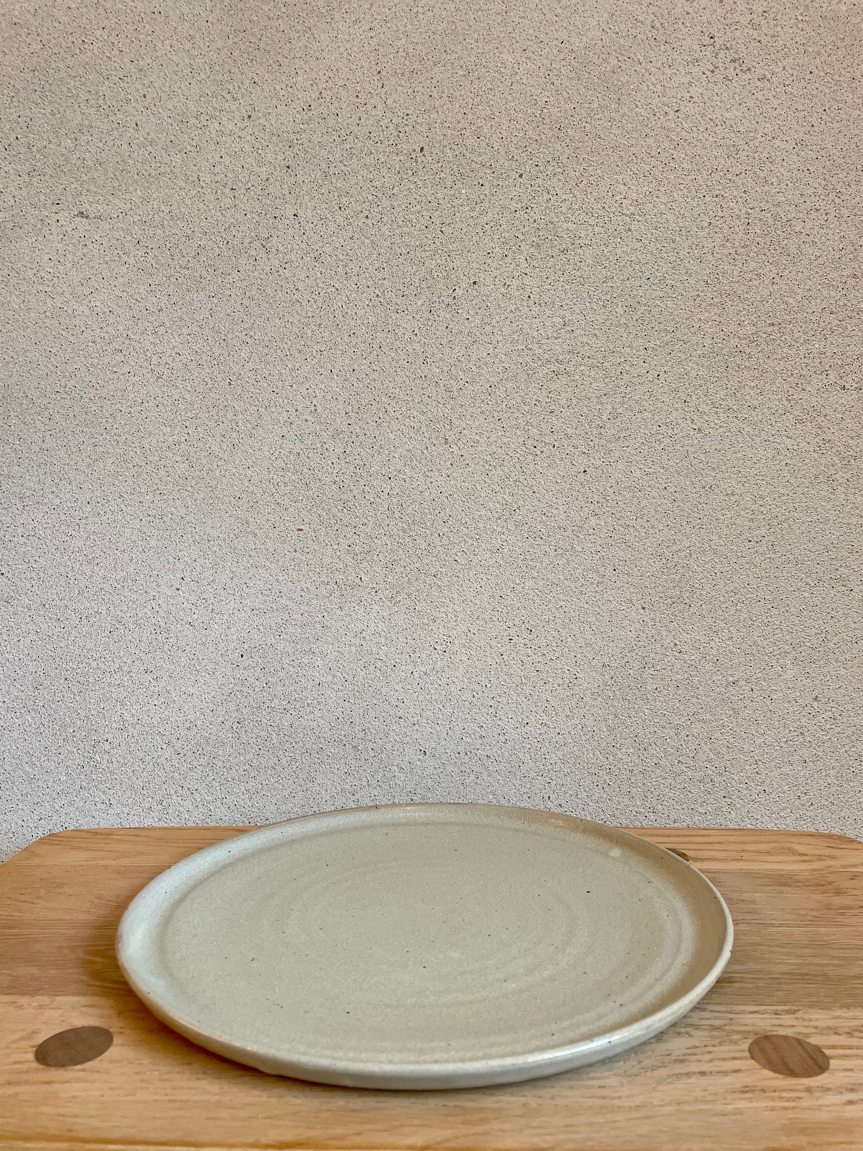 Dinner Plate - Pebble