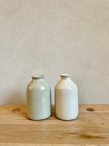 Curved vase (S) - Linen