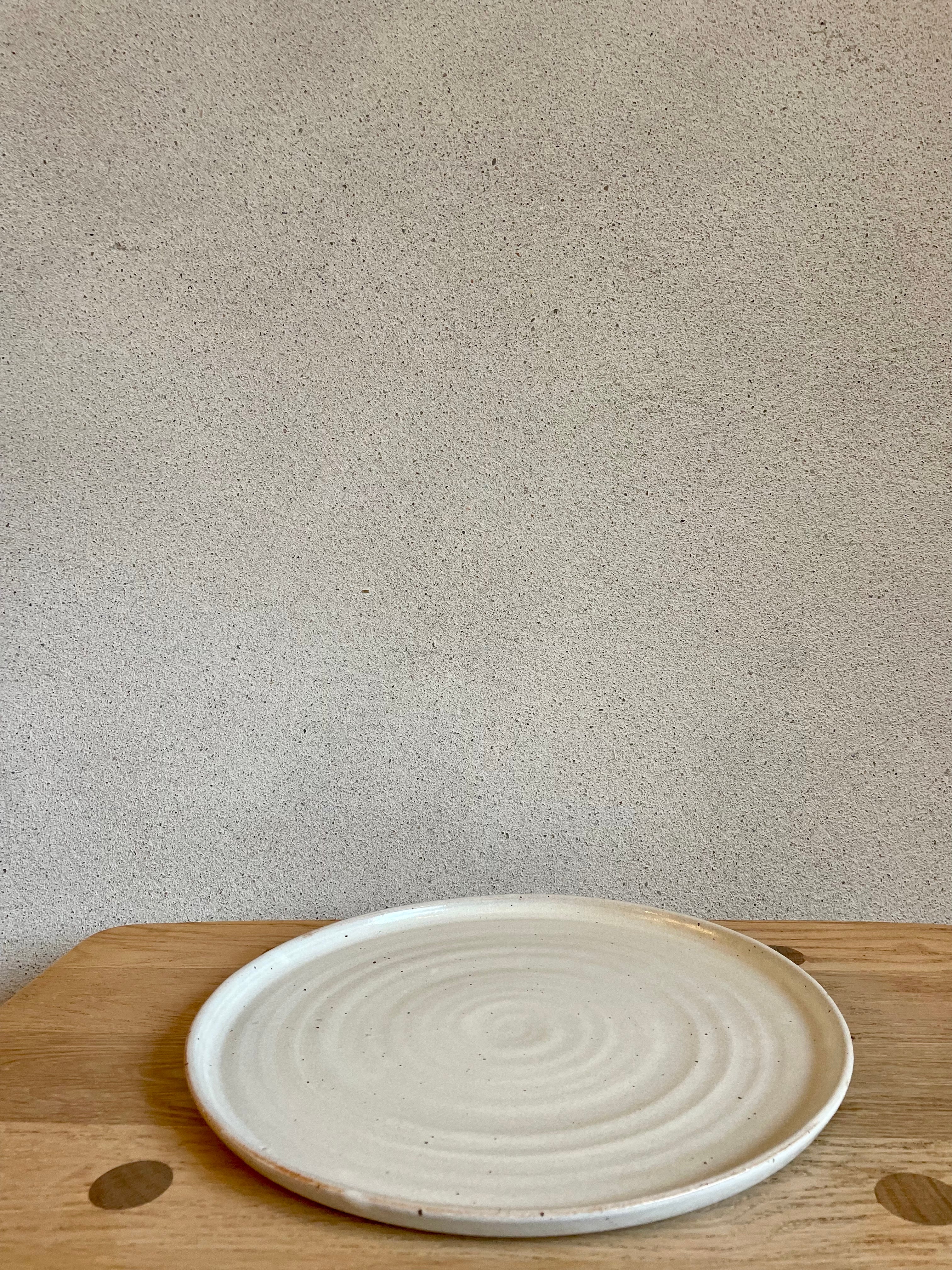 Dinner Plate - Linen