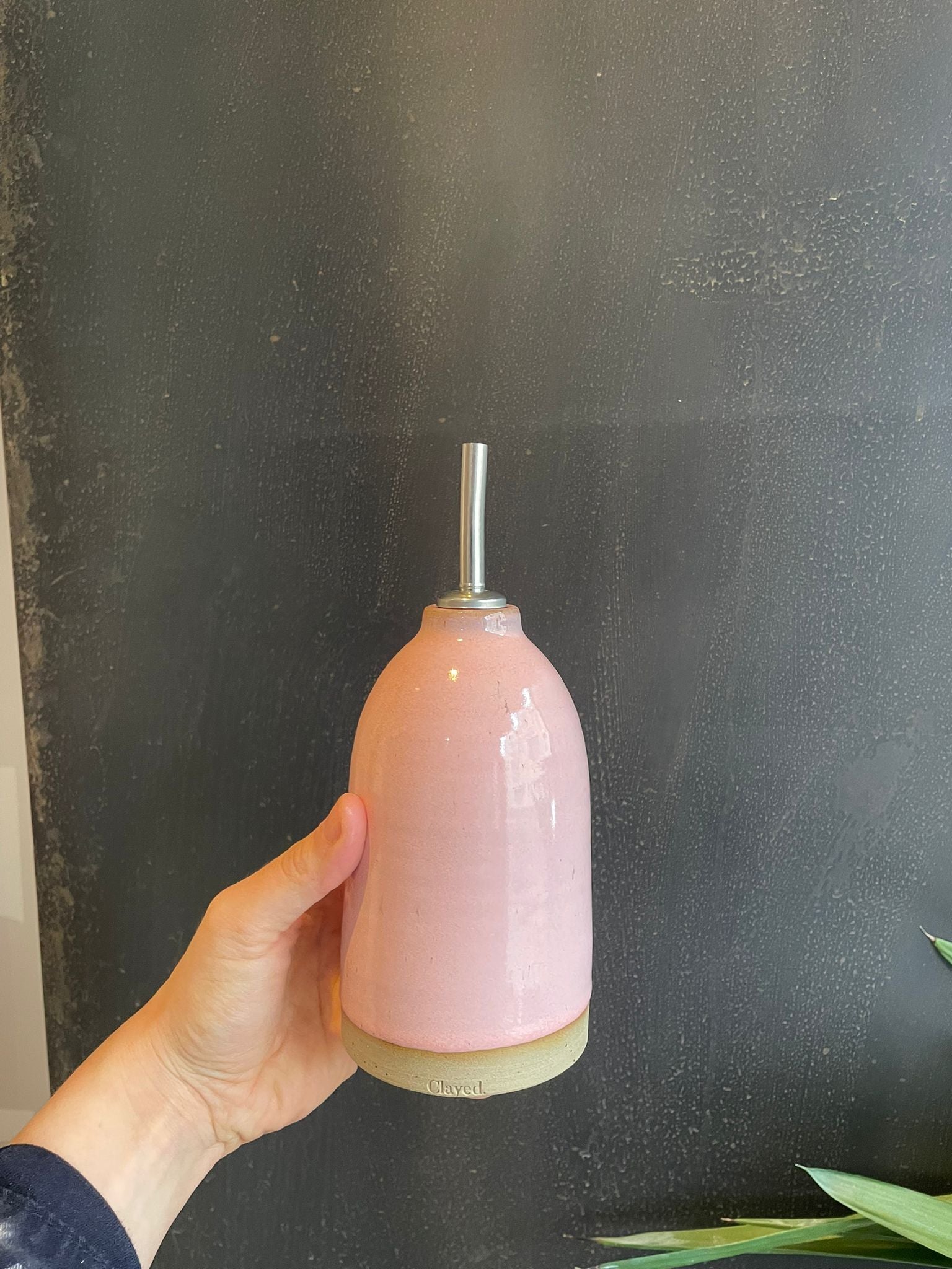 Oil Bottle (incl. pouring spout) - Pink